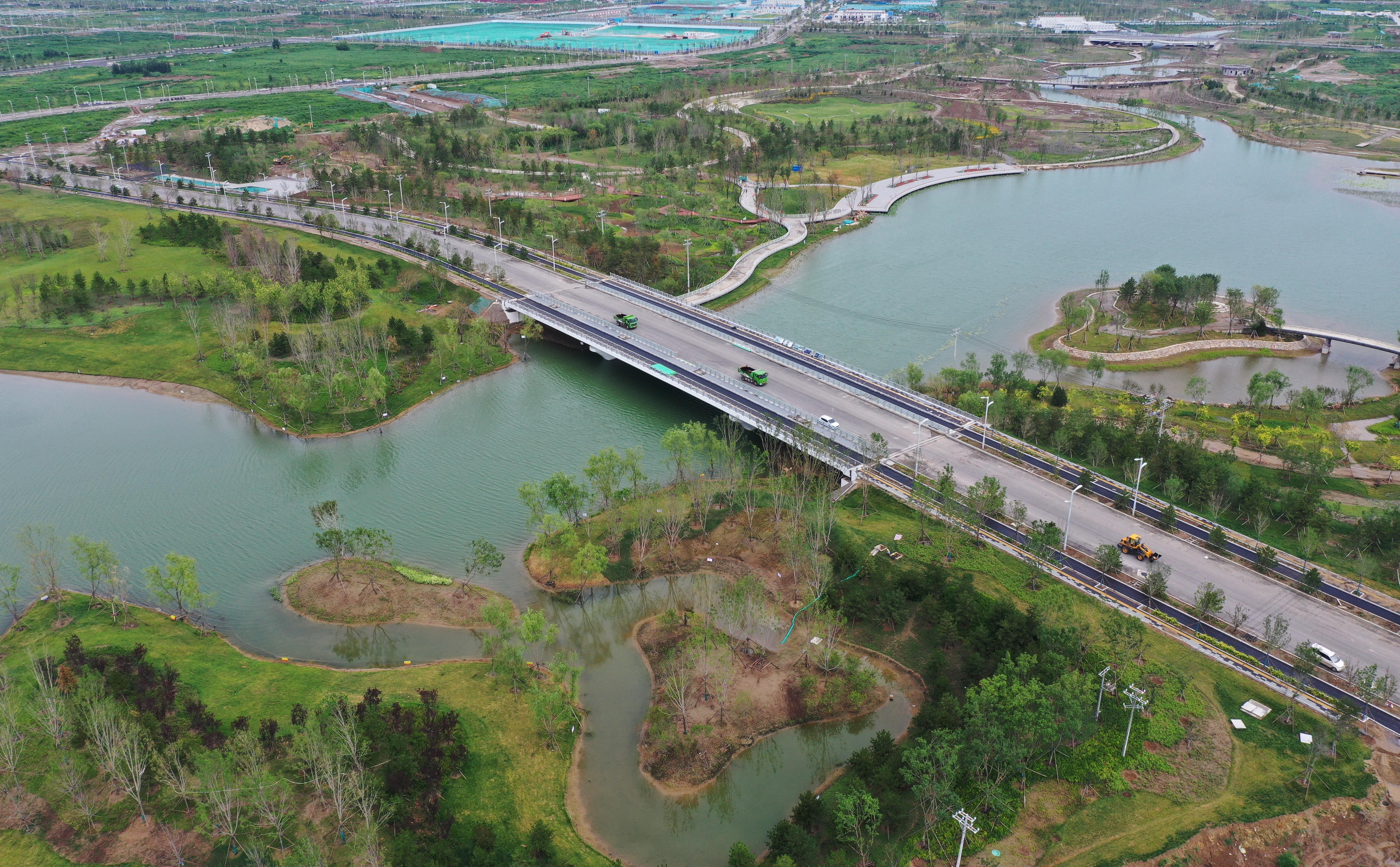 雄安新区建设的探索与实践，雄安新区建设的探索与实践，蓝图初绘，未来可期